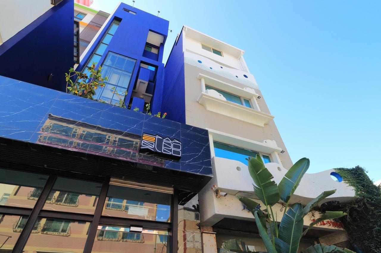 Two Home Inn Хуалиен Сити Екстериор снимка