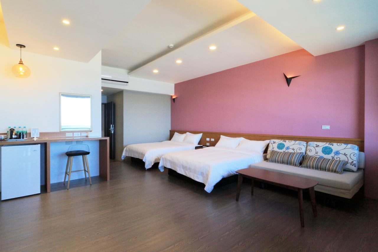 Two Home Inn Хуалиен Сити Екстериор снимка